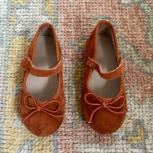 Cognac Suede toddler size 7 shoe